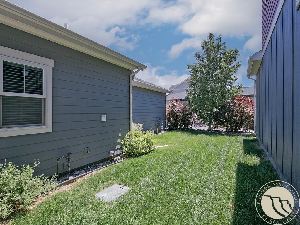 1736 Island View Drive