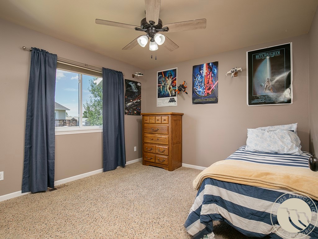 1321 Mirror Lake Lane