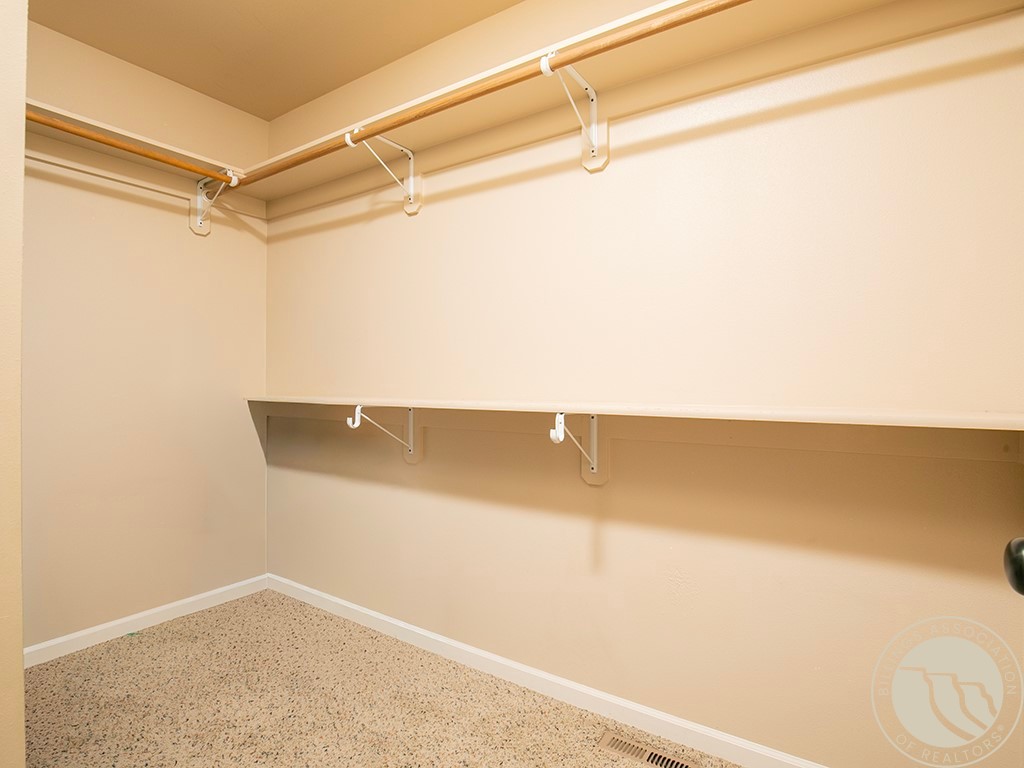 1321 Mirror Lake Lane