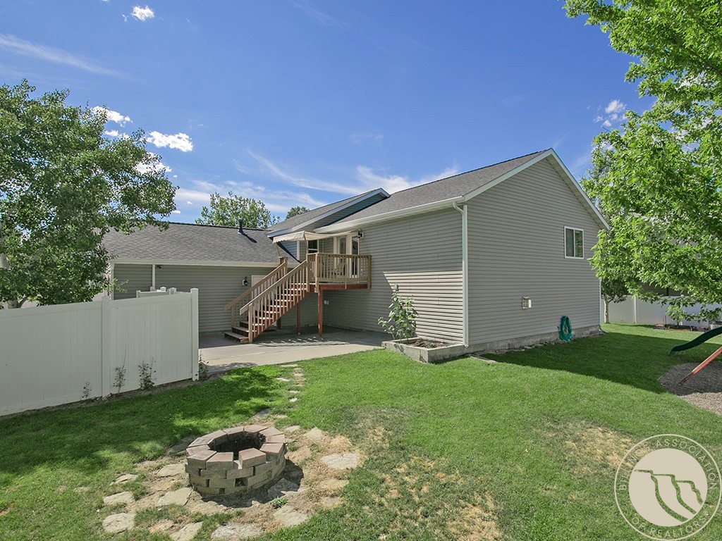 1321 Mirror Lake Lane