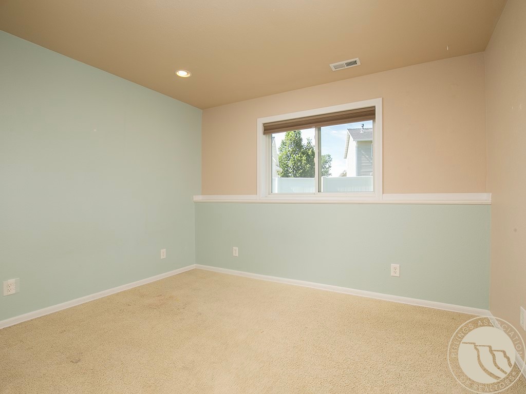 1321 Mirror Lake Lane