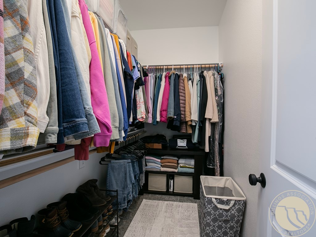 1655 Annas Garden Lane