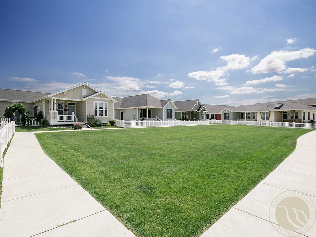 1655 Annas Garden Lane