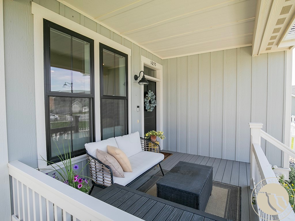 1655 Annas Garden Lane