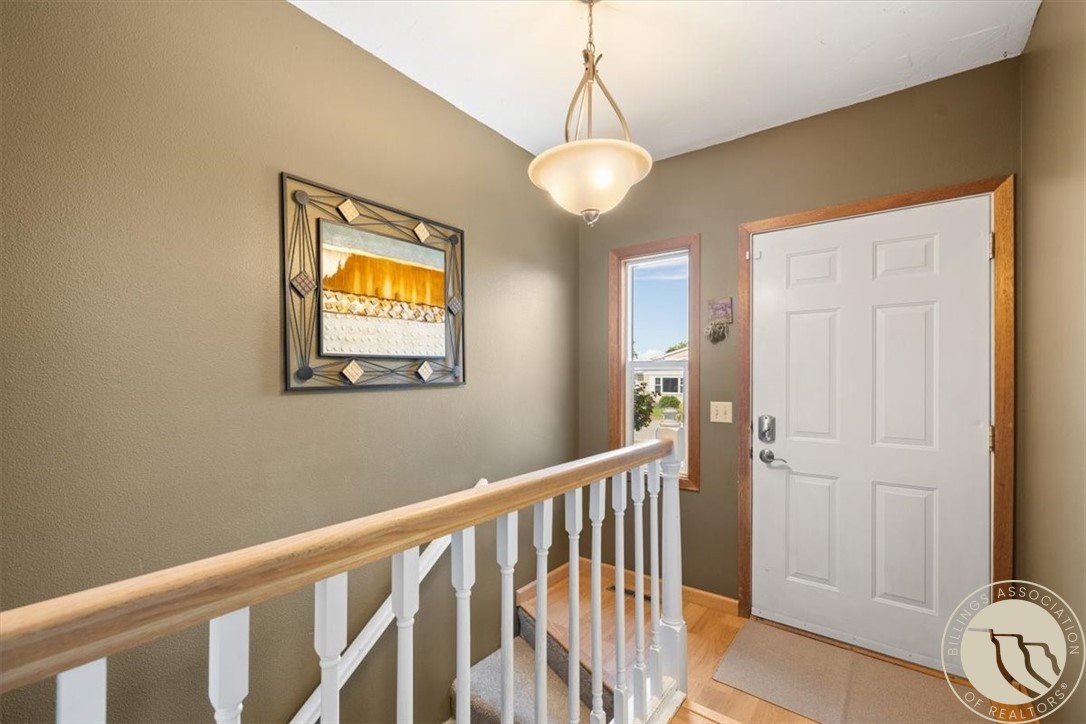 3432 Windmill Circle