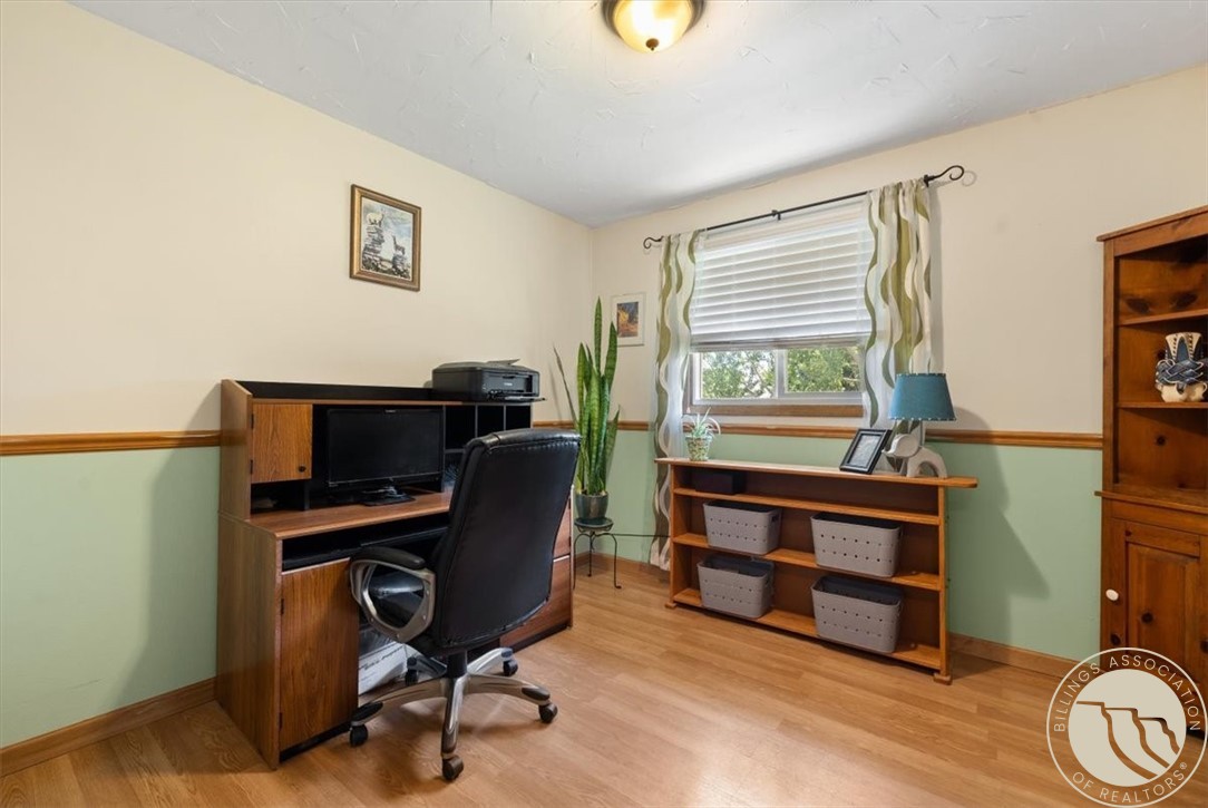 3432 Windmill Circle