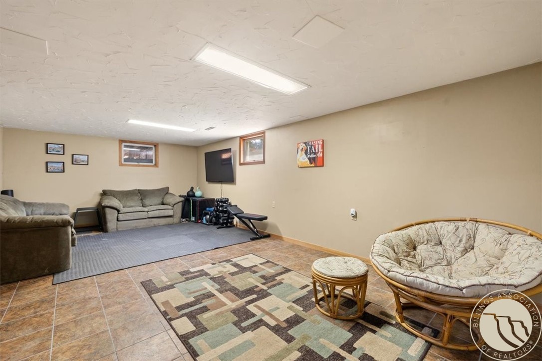 3432 Windmill Circle
