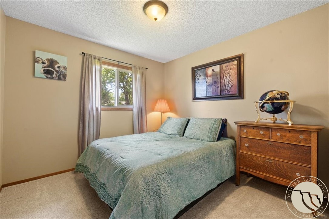 3432 Windmill Circle