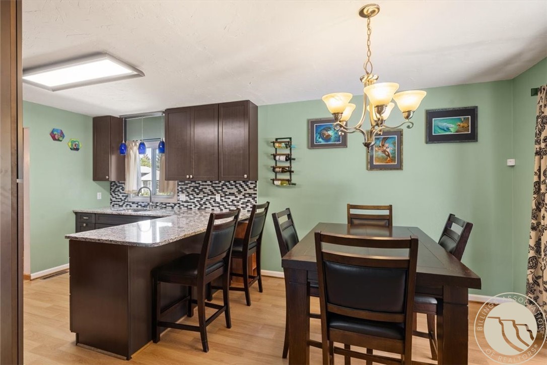 3432 Windmill Circle