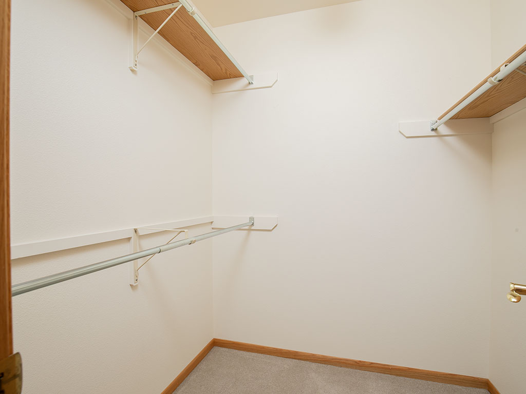 24 31st Street W