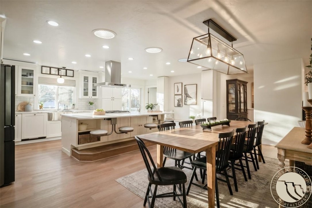 4234 Toyon Drive