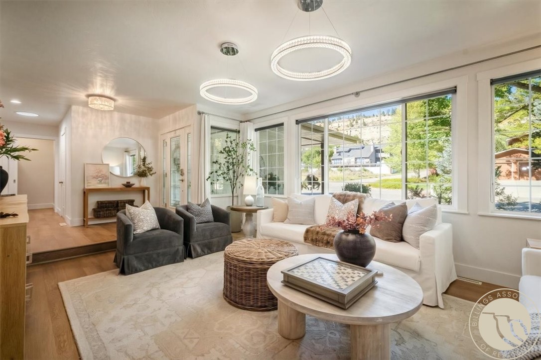 4234 Toyon Drive