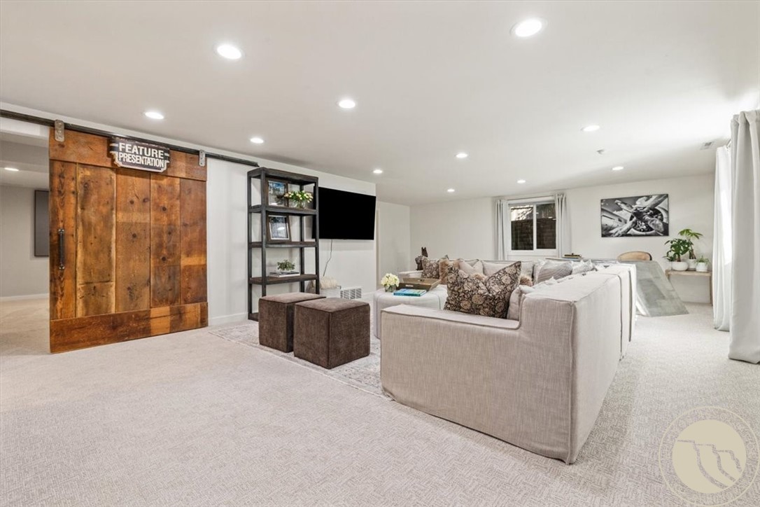 4234 Toyon Drive