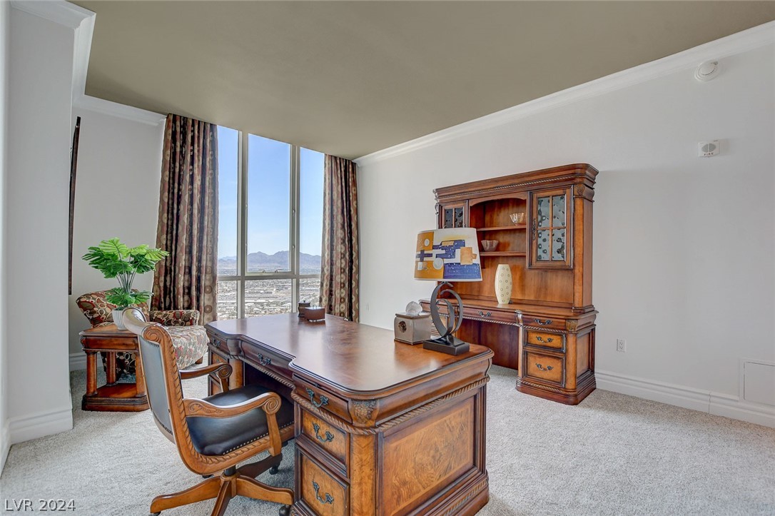 2777 Paradise Road 3704
