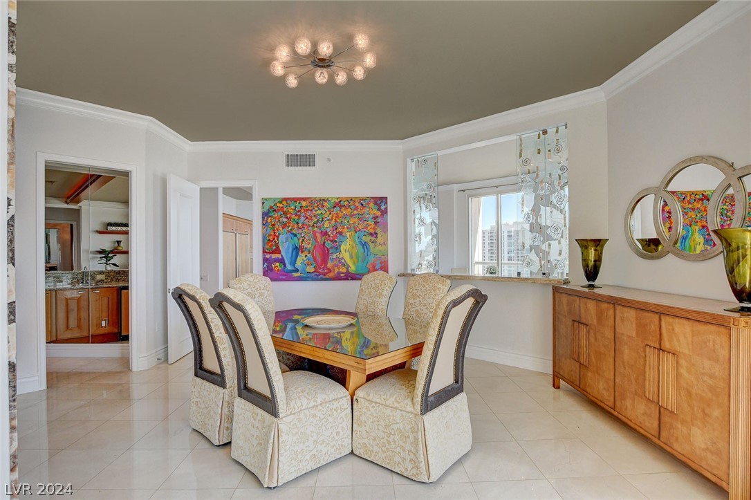 2777 Paradise Road 3704