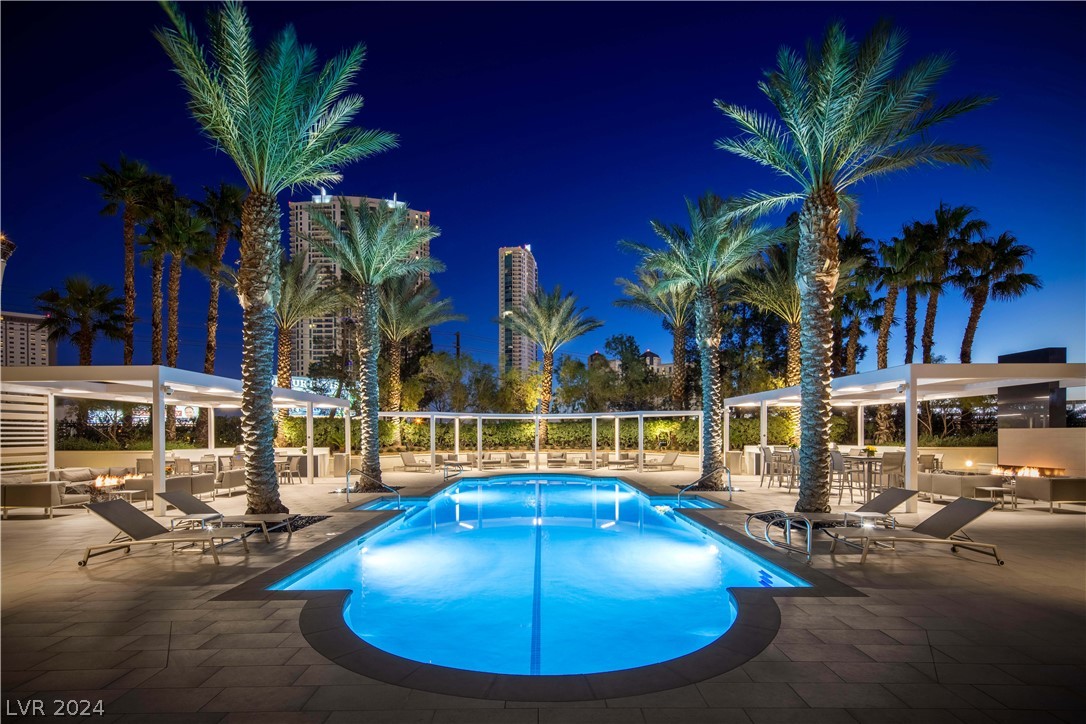 2777 Paradise Road 3704