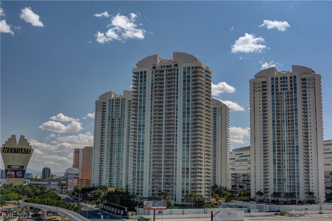 2777 Paradise Road 3704