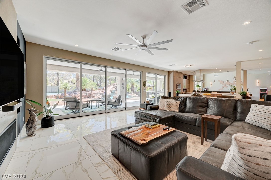 10638 Habersham Court
