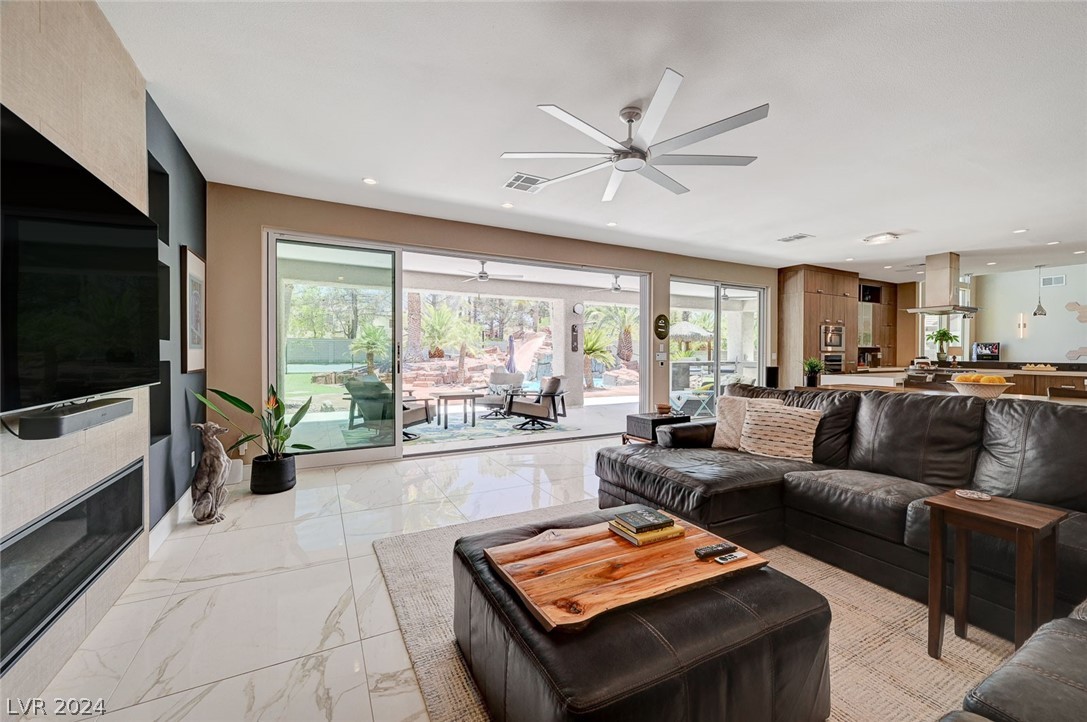 10638 Habersham Court