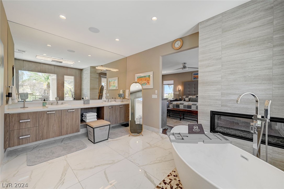 10638 Habersham Court