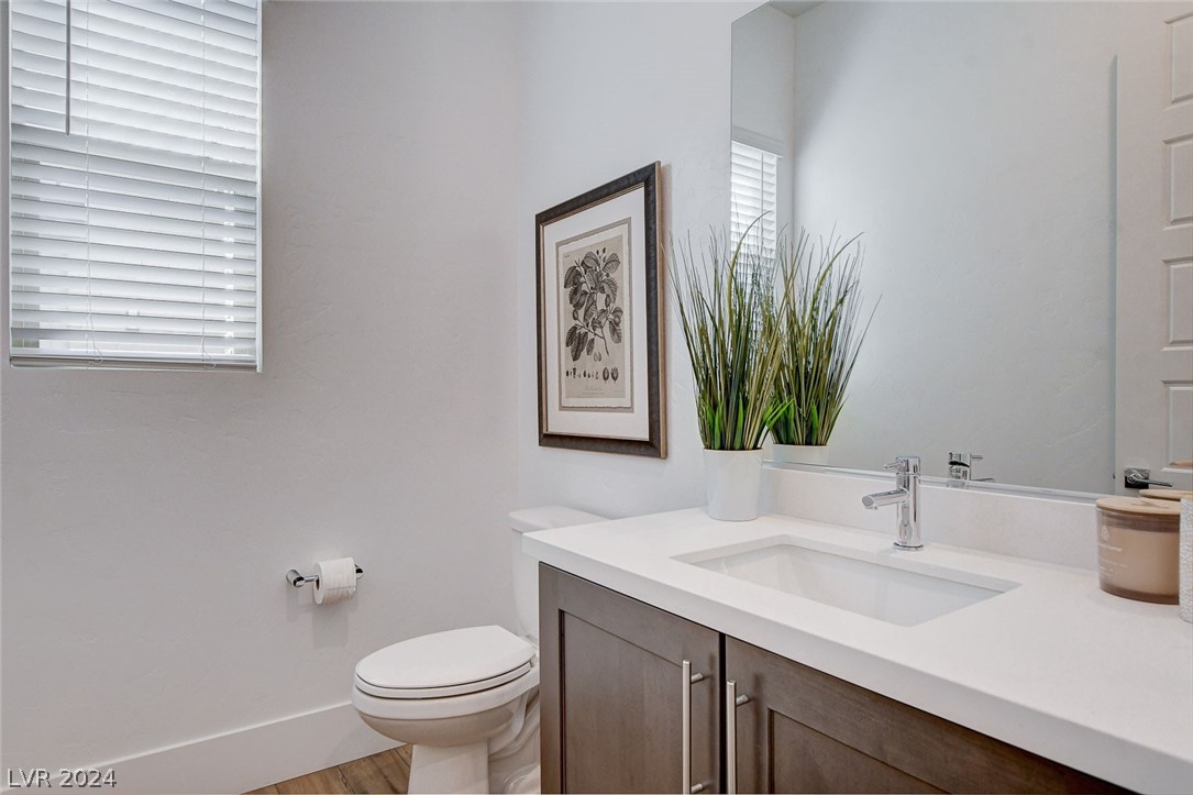 488 Mojave Arch Street