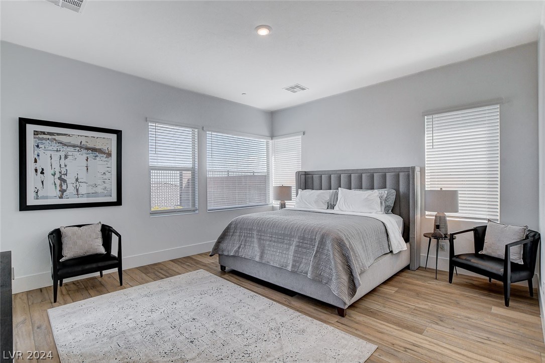 488 Mojave Arch Street