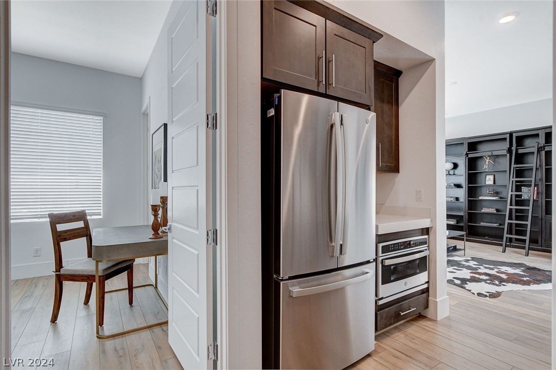 488 Mojave Arch Street