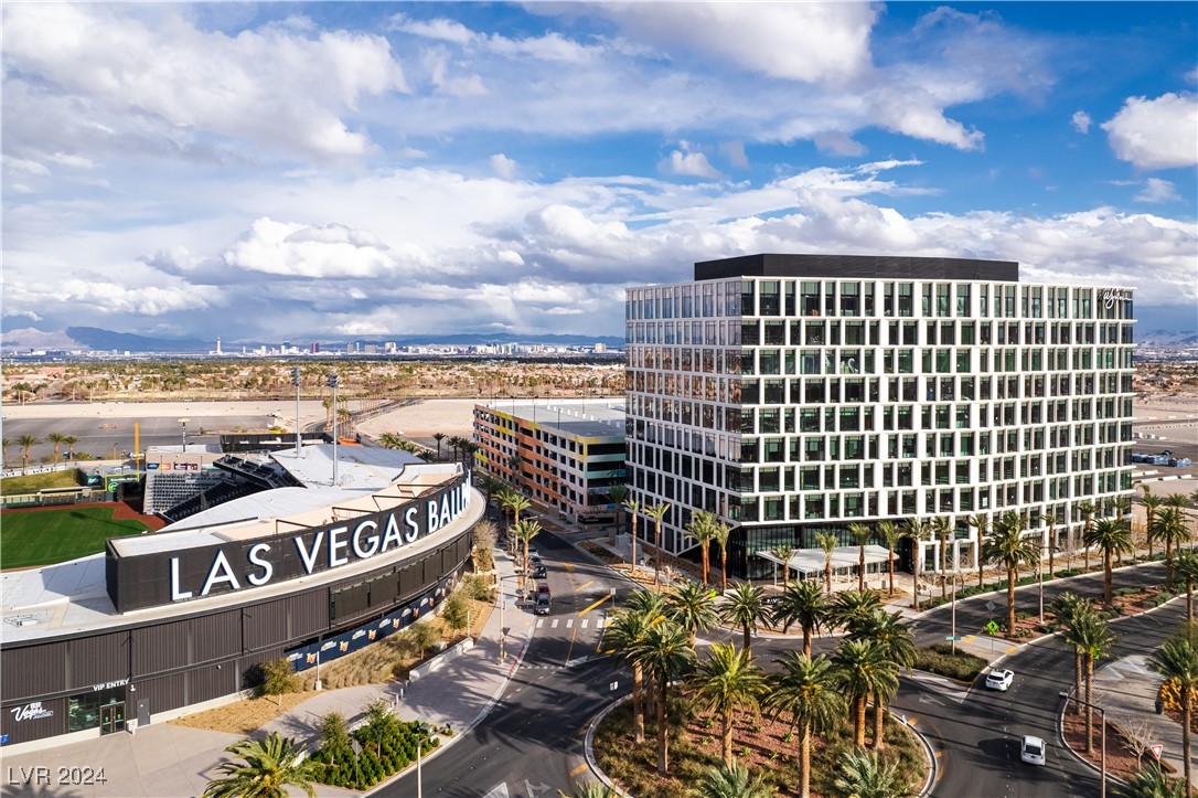 488 Mojave Arch Street