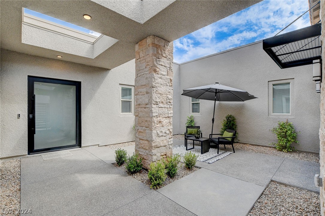 488 Mojave Arch Street