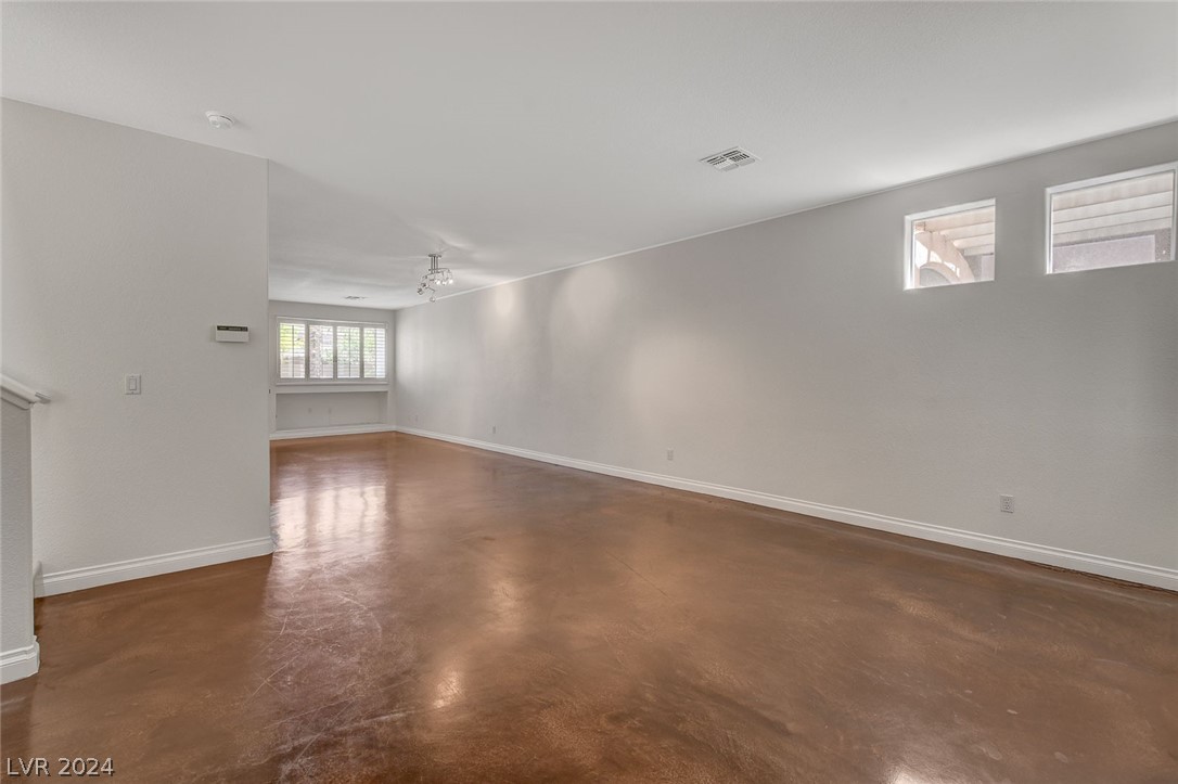 9420 San Laguna Court 104