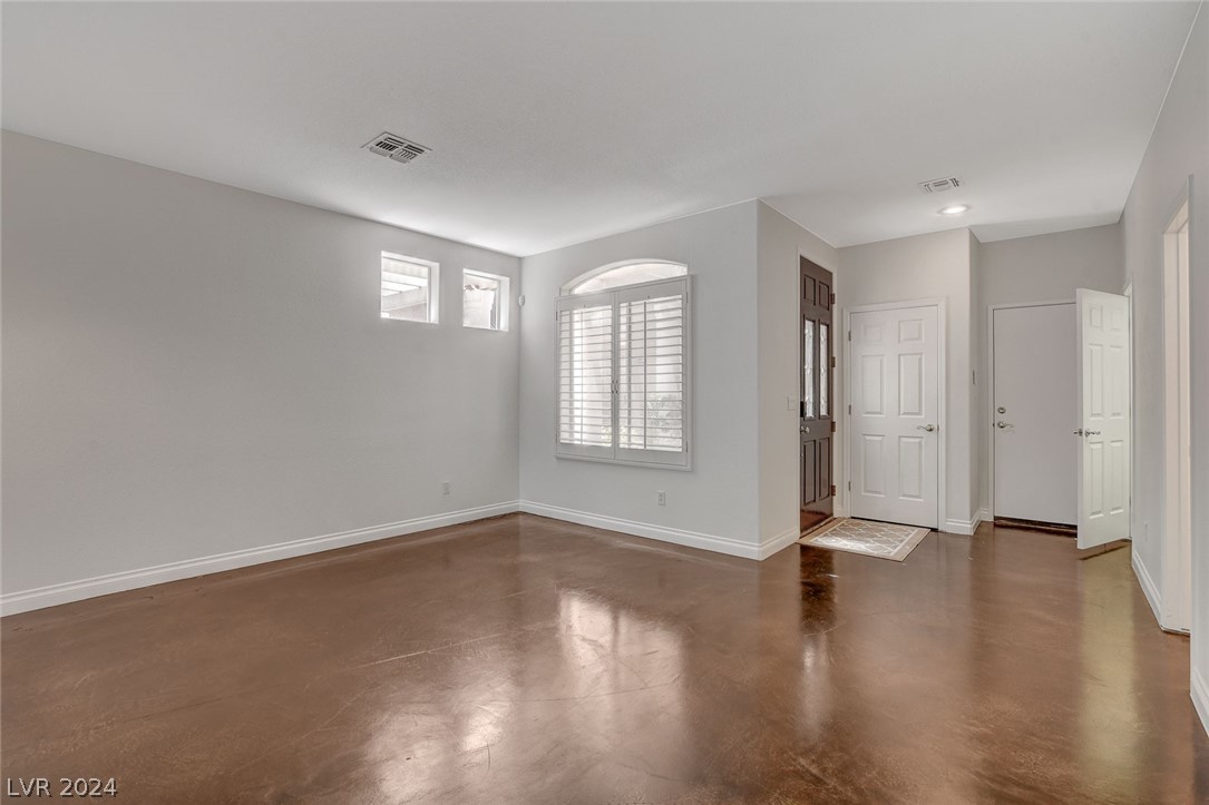 9420 San Laguna Court 104