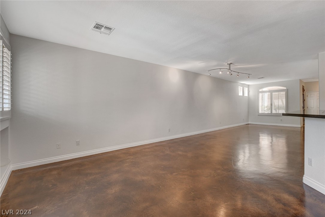 9420 San Laguna Court 104