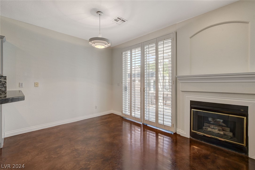 9420 San Laguna Court 104