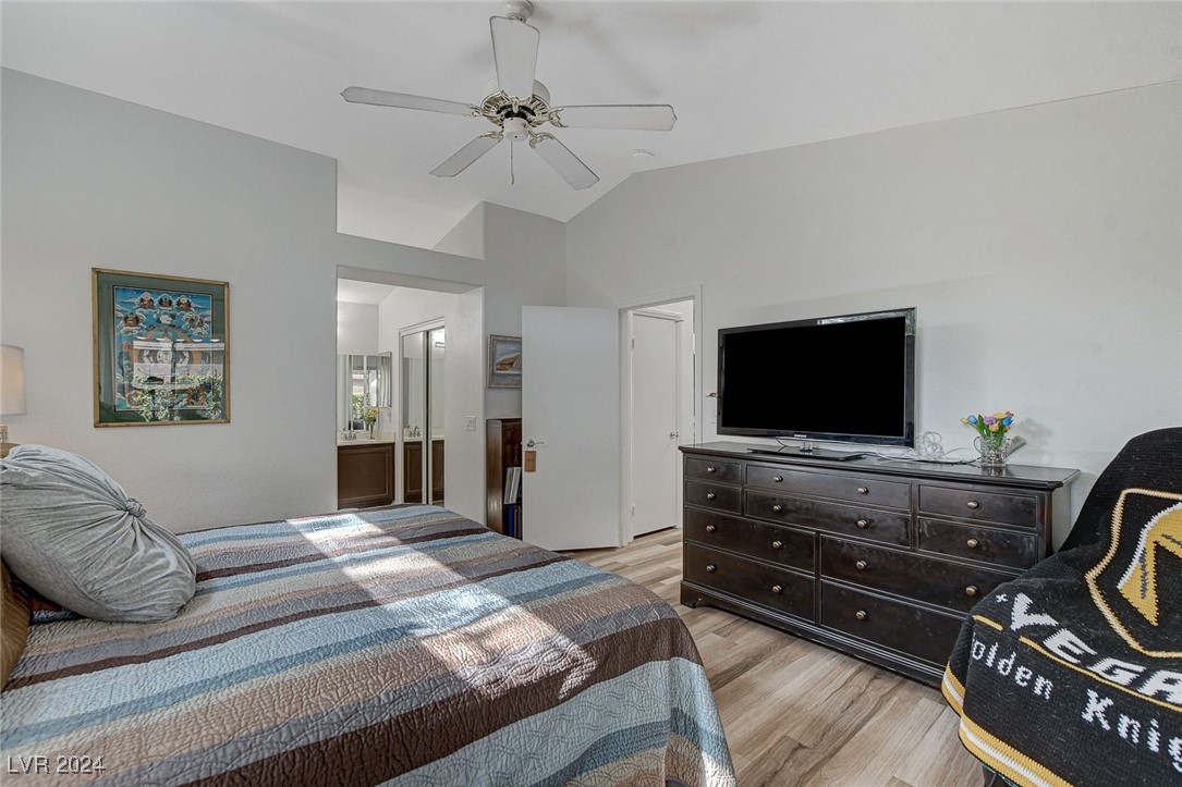 10529 Shadowland Avenue