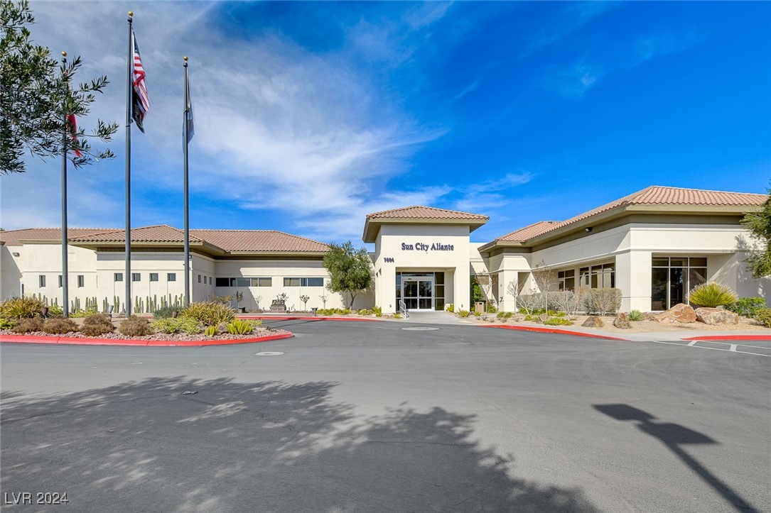 2609 Mourning Warbler Avenue