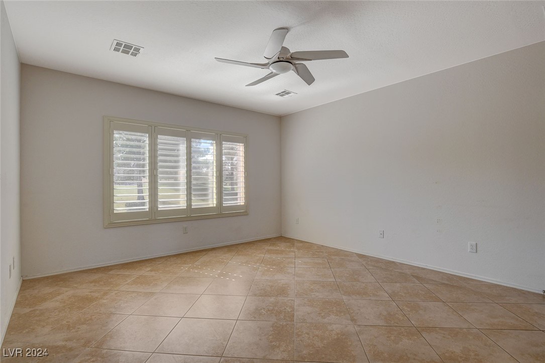 2609 Mourning Warbler Avenue