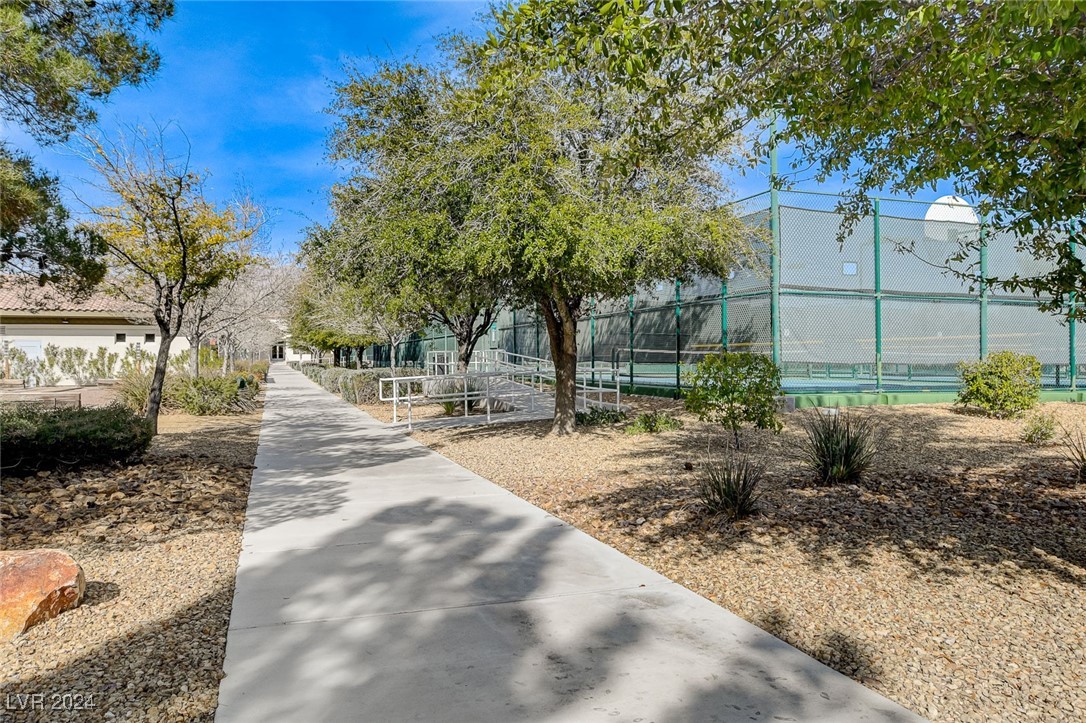 2609 Mourning Warbler Avenue