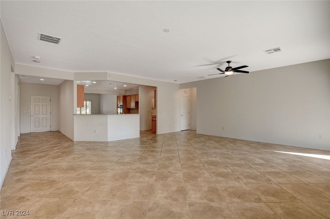 2609 Mourning Warbler Avenue