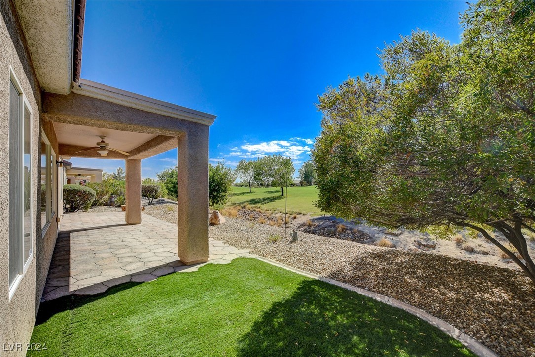 2609 Mourning Warbler Avenue