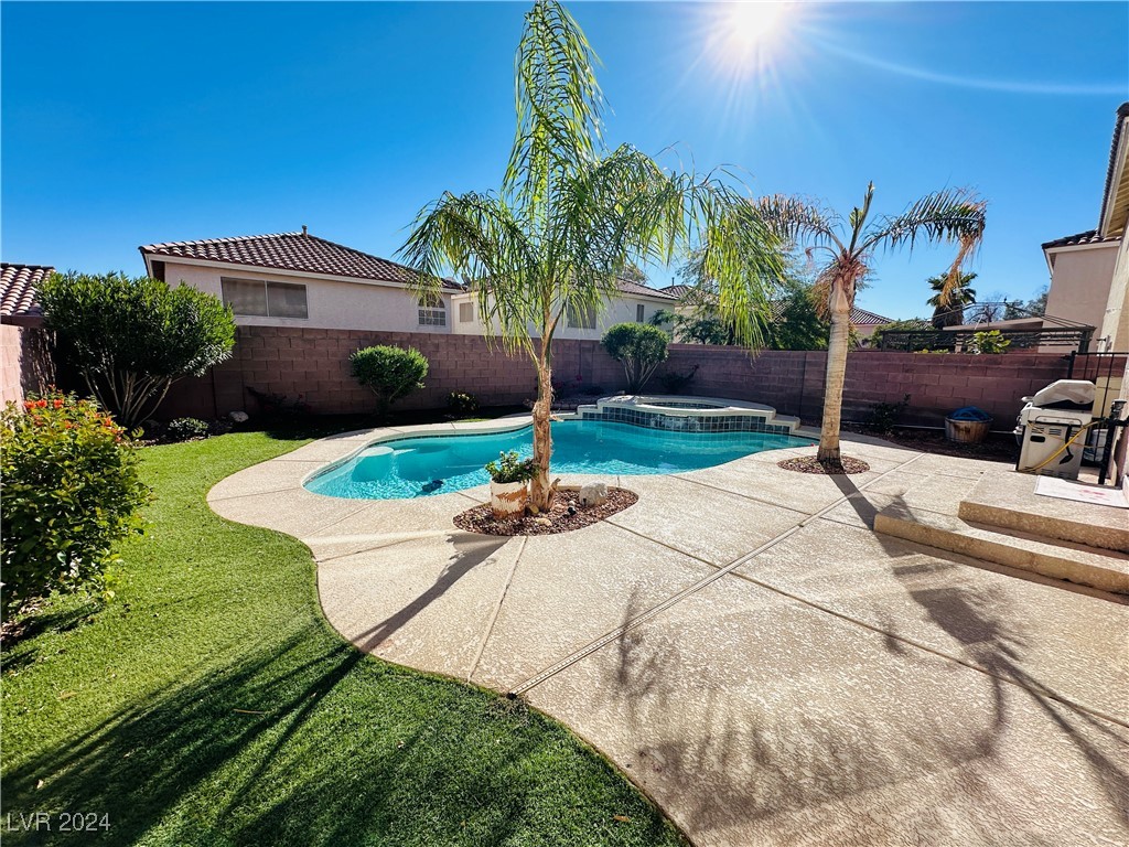 7586 Slipstream Street