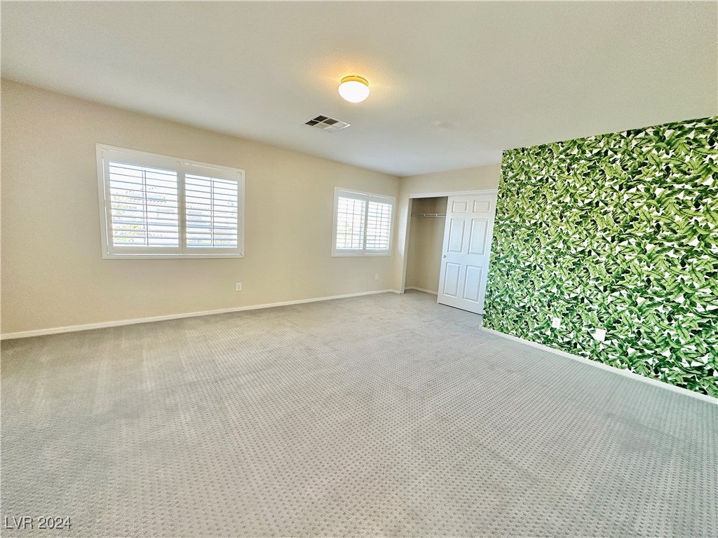 7586 Slipstream Street