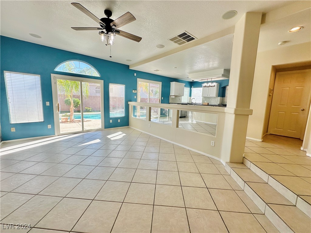 7586 Slipstream Street