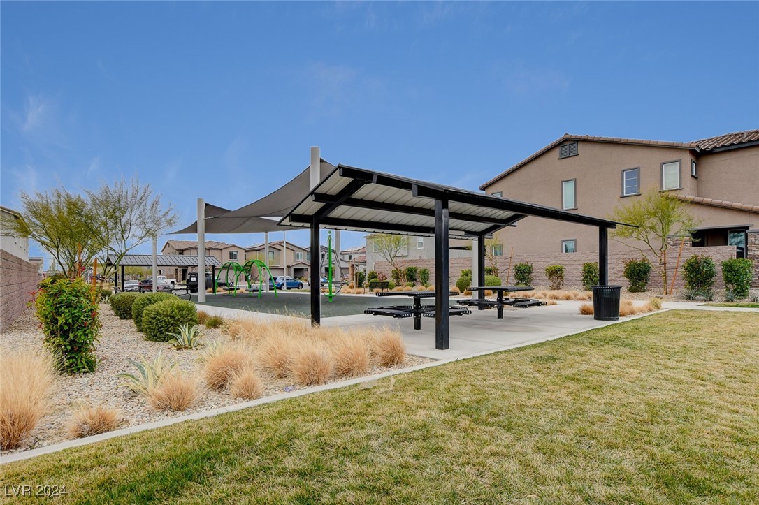 4449 Panoramic View Avenue