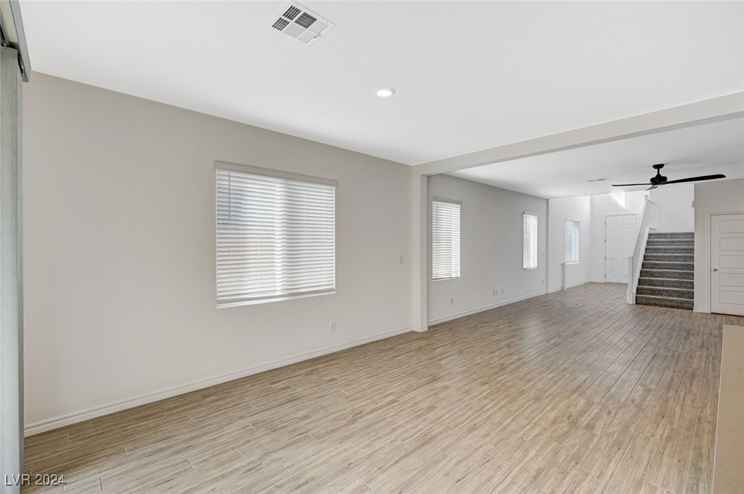 4449 Panoramic View Avenue