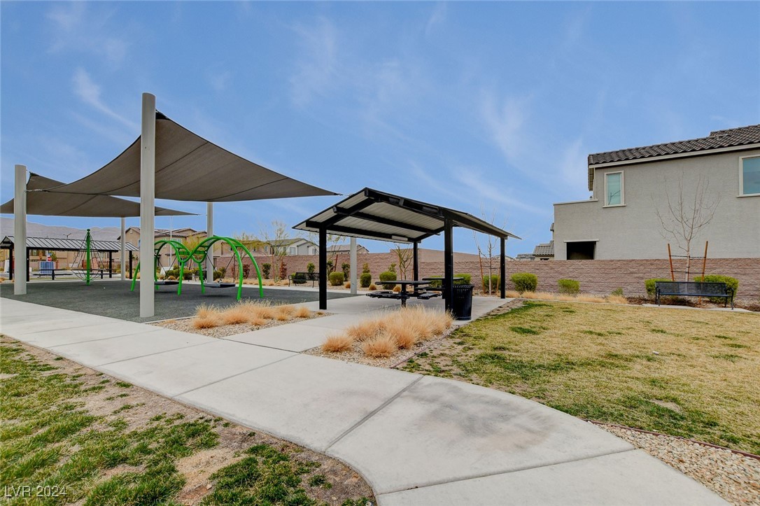 4449 Panoramic View Avenue