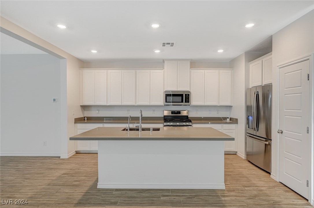 4449 Panoramic View Avenue