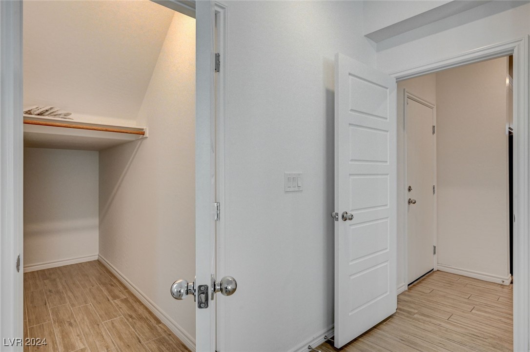 4449 Panoramic View Avenue