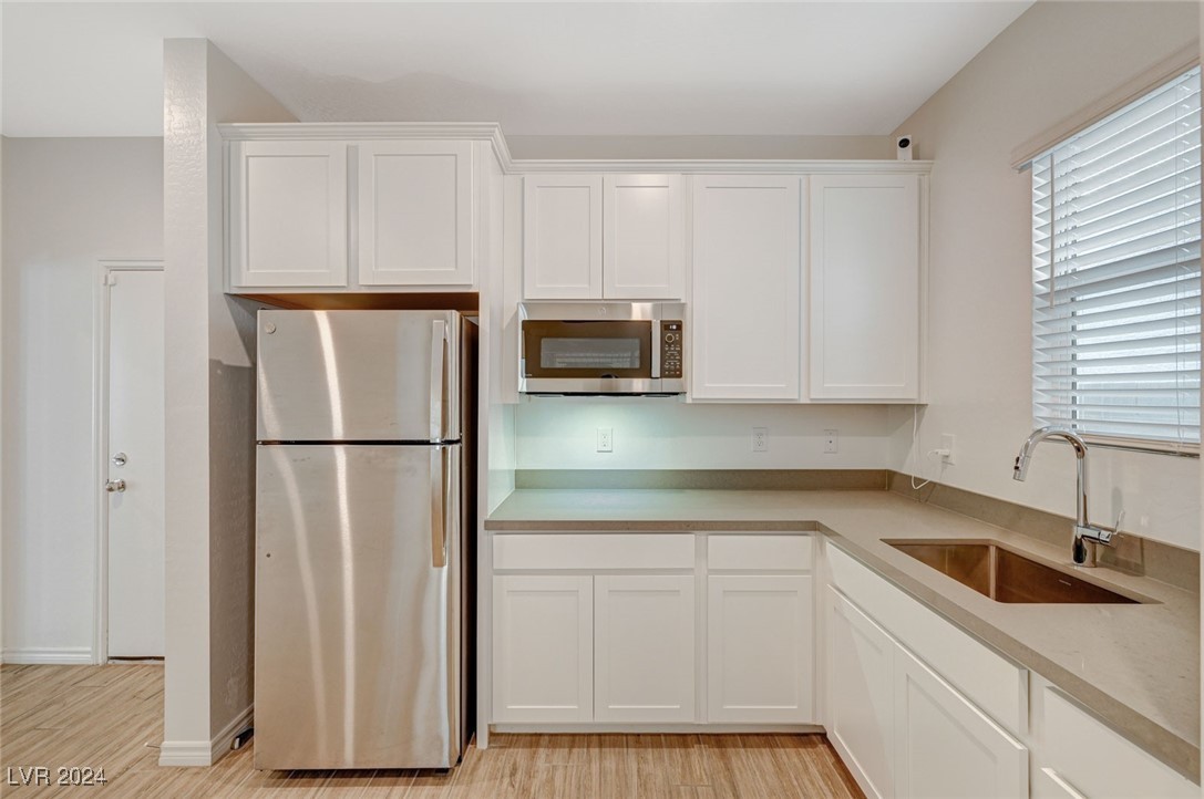 4449 Panoramic View Avenue