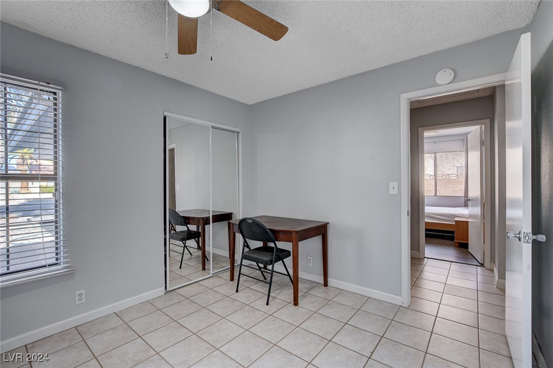 3153 Viewcrest Avenue