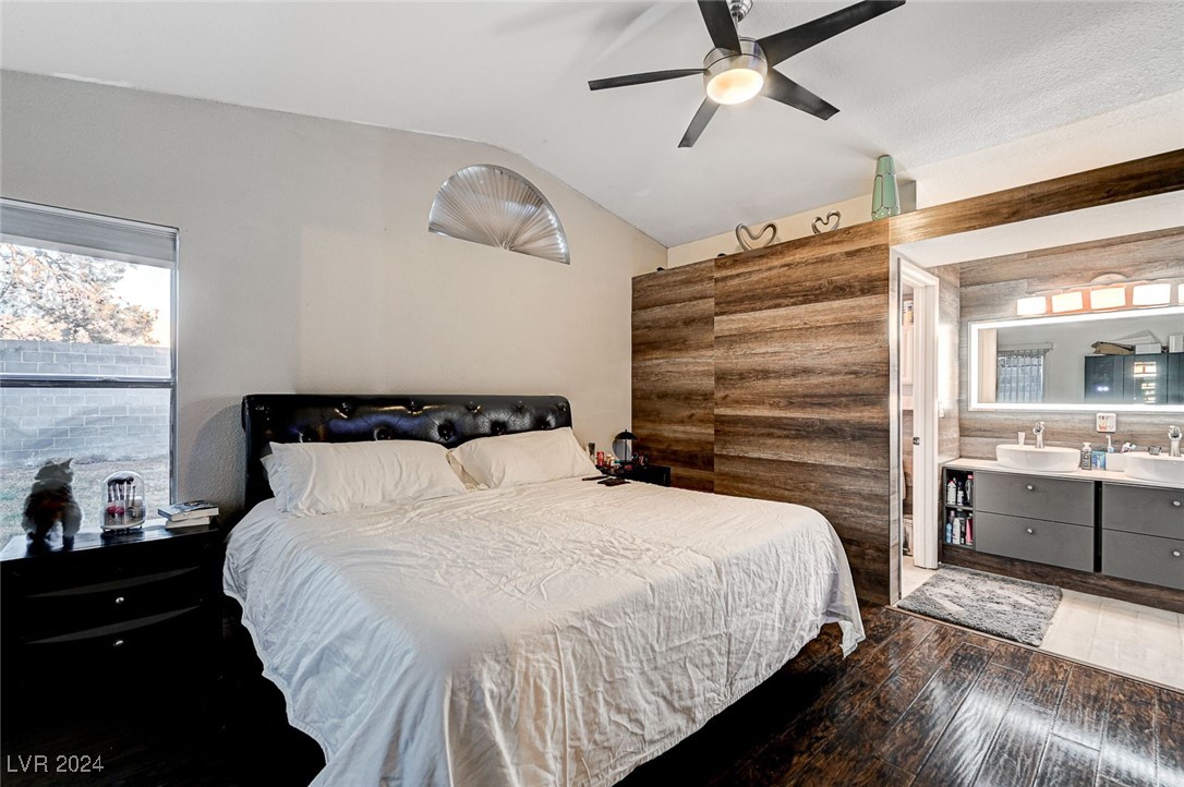 1690 Autumn Rust Drive